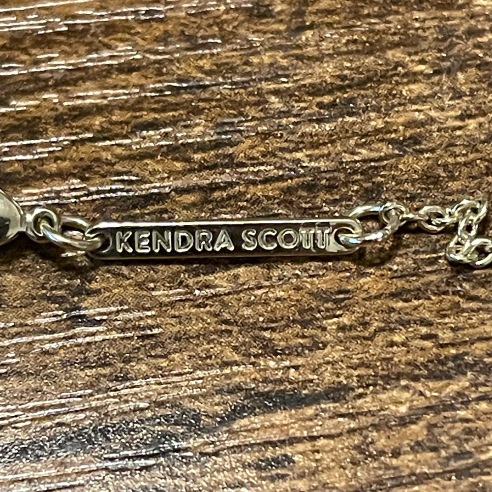 Kendra Scott Pink and Gold Necklace with Vibrant Pendant - Picture 4 of 6